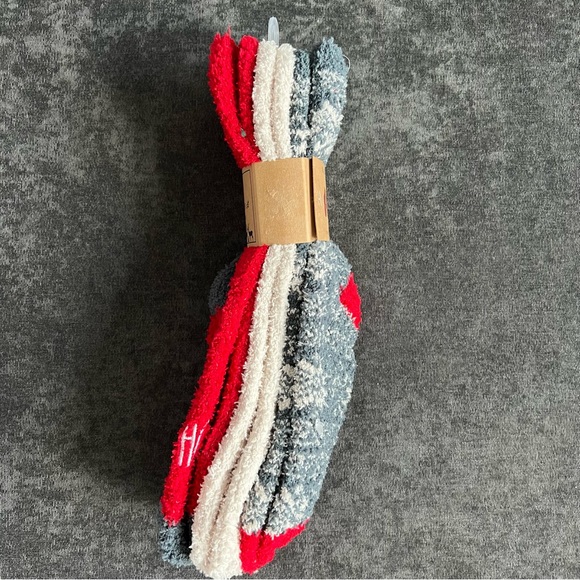 NWT Rae Dunn Cozy Christmas Socks 3-Pack - Picture 3 of 10